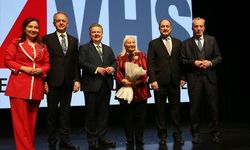 BAŞKAN GÜLPINAR, VİYANA’DA GÖBEKLİTEPE İLHAMLI SERGİNİN AÇILIŞINA KATILDI