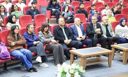 BAŞKAN NİHAT ÇİFTÇİ: GENÇLERİMİZ GELECEĞİMİZDİR