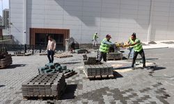 KARAKÖPRÜ’DE YOL SEFERBERLİĞİ: 12 EKİP SAHADA ÇALIŞIYOR