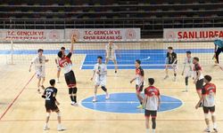 ŞANLIURFA BÜYÜKŞEHİR BELEDİYESİ GENÇ ERKEKLER VOLEYBOL TAKIMINDAN FİLEDE İKİNCİ GALİBİYET
