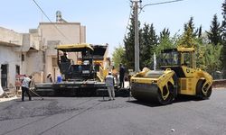 BÜYÜKŞEHİR, KISAS-YARDIMCI YOLUNDA ASFALT SERİMİNE BAŞLADI