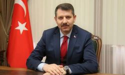 Ayhan "Mübarek Kurban Bayramını tebrik ediyorum."