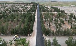 YENİ ASRİ AİLE MEZARLIĞI’NDA ULAŞIM KONFORU ARTIRILDI