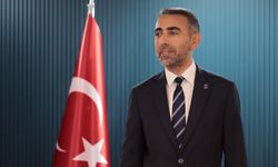 Hukuktan Siyasete Uzanan Bir Yolculuk: Rıdvan Eşin