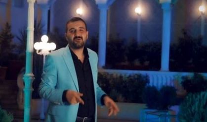 Ünlü Sanatçı Azer Ünlü'nün Yeni Klibi "Kapıyı Çalan Kimdir" Rekor Kırıyor