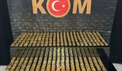 Bakan Yerlikaya "221 Kg Yabancı Ülke Menşeli Kaçak Külçe Altın ele geçirildi"