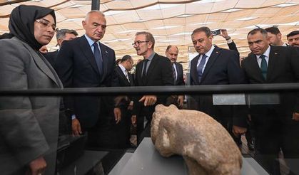 BAKAN ERSOY TAŞ TEPELER'İN 5. YILINDA YENİ KEŞİFLERİ AÇIKLADI