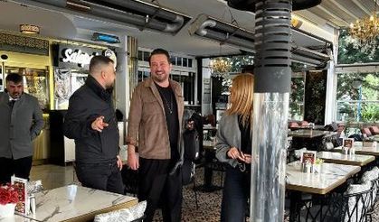 ŞANLI URFALI İŞ İNSANI AZİZ SAVAŞ'A ÜNLÜ DİZİ OYUNCUSUNDAN SUPRIZ ZIYARET