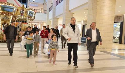 BU MUTLULUK GÖRÜLMEYE DEĞER