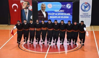 Siverek Belediyesi Halk Oyunları Ekibi Şanlıurfa İl Birincisi Oldu