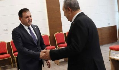 ŞANLIURFA TİCARET BORSASI’NDA BAYRAMLAŞMA TÖRENİ GERÇEKLEŞTİRİLDİ