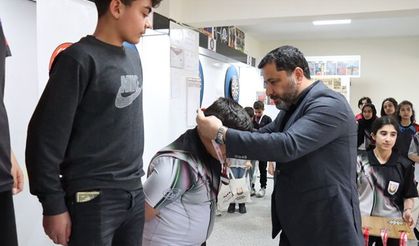 23 NİSAN ÇOCUK BAYRAMI DART TURNUVASINDA ÖDÜLLER SAHİPLERİNİ BULDU