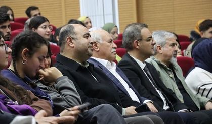 BAŞKAN NİHAT ÇİFTÇİ: GENÇLERİMİZ GELECEĞİMİZDİR