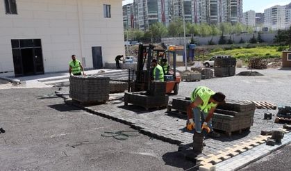KARAKÖPRÜ’DE YOL SEFERBERLİĞİ: 12 EKİP SAHADA ÇALIŞIYOR