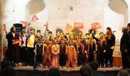 “KURTULUŞ MÜZİKALİ” DUYGU DOLU ANLARA SAHNE OLDU