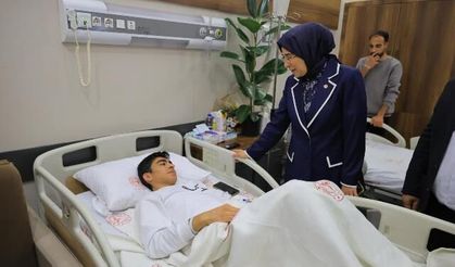 Milletvekili Yazmacı, Siverek’te silahlı saldırıda yaralanan öğretmen ve öğrencileri hastanede ziyaret etti