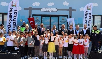 ŞANLIURFA’DA ÖĞRENCİLERE TRAFİK BİLİNCİ EĞİTİMİ VERİLDİ