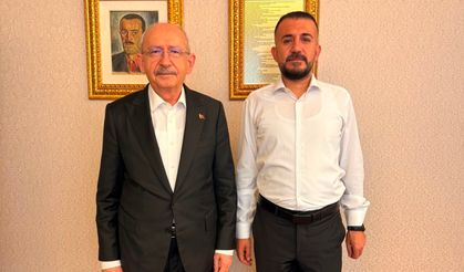 Aziz Savaş, Kemal Kılıçdaroğlu ile CHP Genel Merkezi'nde Bir Araya Geldi