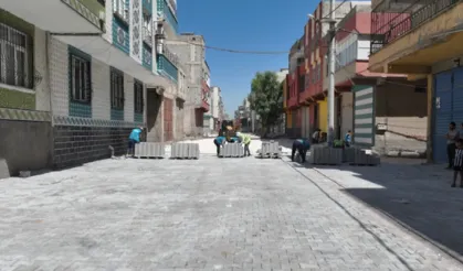 Eyyübiye’de Yol Seferberliği Hız Kesmeden Sürüyor: Hedef Daha Konforlu Bir İlçe