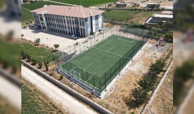 BAŞKAN CANPOLAT’TAN SPOR ALANINDA ÖNEMLİ YATIRIM