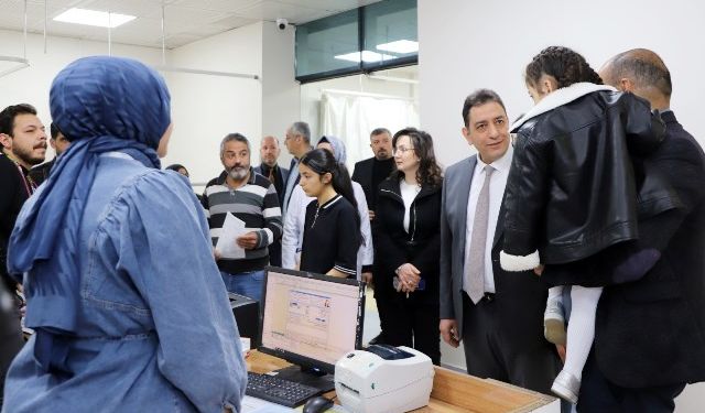 Solmaz’dan Ağız ve Diş Sağlığı Hastanesi’ne Ziyaret