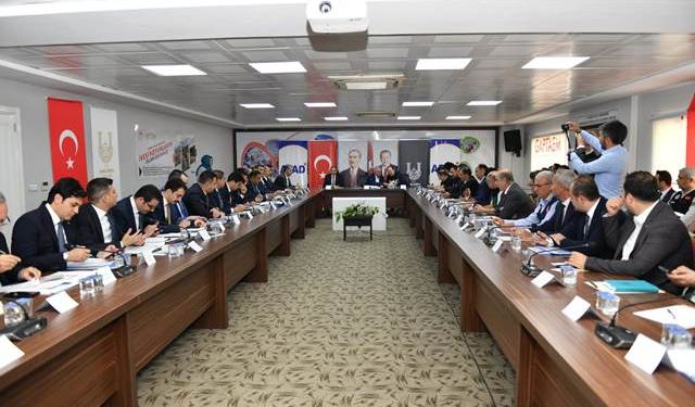 Bakan Yrd.Karaloğlu "Tek temennimiz yaraları sarmak ve şehirlerimizi tekrardan daha da yaşanabilir hale getirmektir”