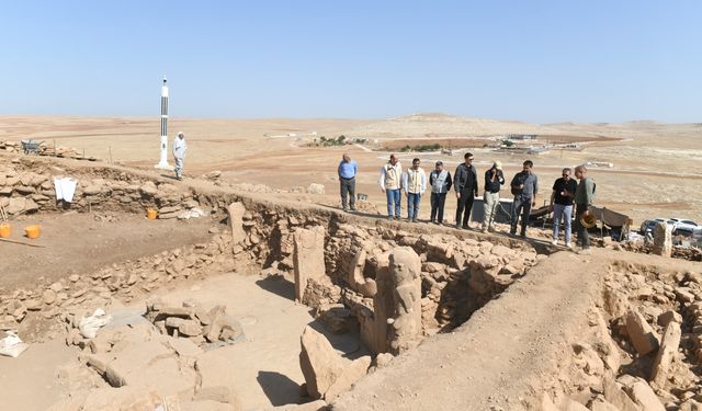 VALİ ŞILDAK KARAHANTEPE VE GÖBEKLİTEPE’Yİ İNCELEDİ