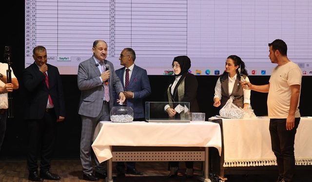 BÜYÜKŞEHİR’DE 30 ŞANSLI İSİM, NOTER HUZURUNDA KURA İLE BELİRLENDİ
