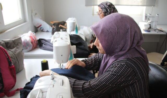 HALİLİYE’DEN KADINLARA YÖNELİK EĞİTİM VE ÜRETİM ODAKLI KURSLAR