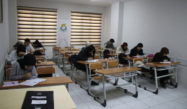 HALİLİYE’DE GENÇLERE BÜYÜK DESTEK