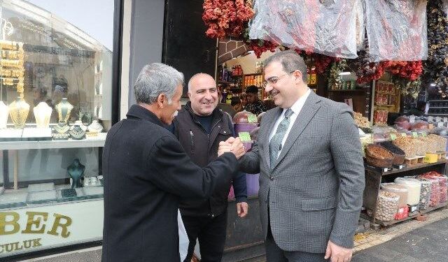 BAŞKAN CANPOLAT HALKLA İÇ İÇE OLMAYI SÜRDÜRÜYOR