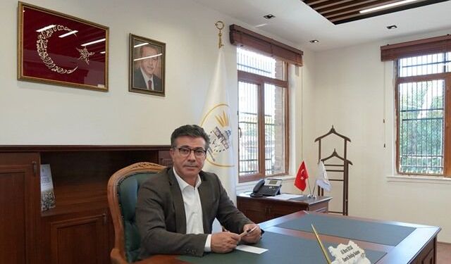 Başkan Bucak "bu mübarek gecenin birlik, beraberlik ve huzura vesile olması temenni ederim"