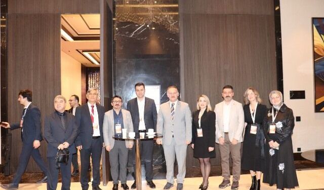 HRÜ HASTANESİ’NDEN AKADEMİK TOPLANTI