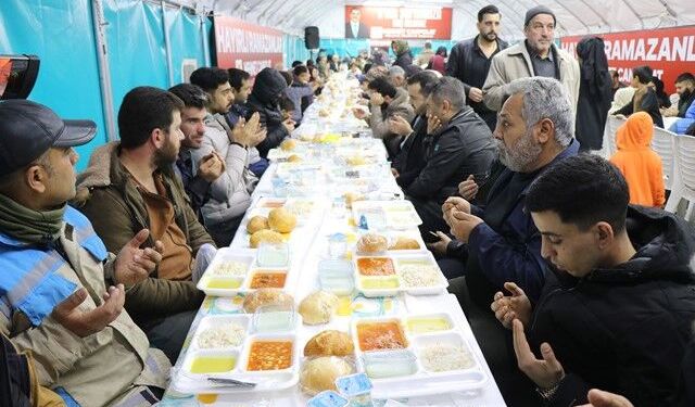 HALİLİYE’DE ‘RAMAZAN’ DOLU DOLU YAŞANIYOR