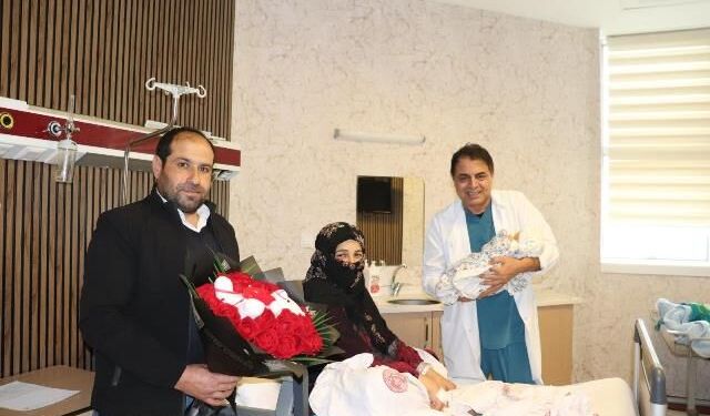 İMKANSIZ DENİLDİ, MUCİZE HRÜ HASTANESİ’NDE GERÇEĞE DÖNÜŞTÜ