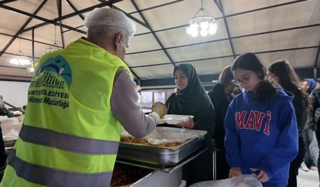 EYYÜBİYELİLER AYNI SOFRADA AYNI DUADA BULUŞUYOR