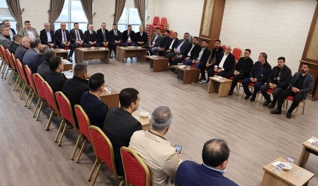 ŞANLIURFA TİCARET BORSASI’NDA BAYRAMLAŞMA TÖRENİ GERÇEKLEŞTİRİLDİ