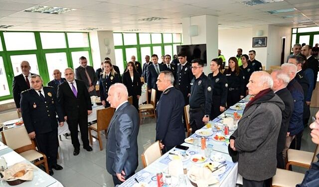 Vali Erin "Şehit polislerimizi rahmetle, gazilerimizi minnetle anıyorum."
