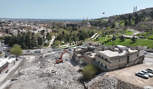 ŞANLIURFA’DA VATANDAŞLAR DÖNÜŞÜMDEN MEMNUN