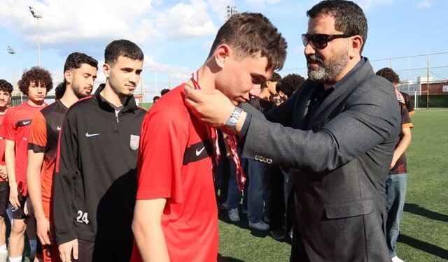 BÜYÜKŞEHİR BELEDİYESPOR’DAN 3 KATEGORİDE ŞAMPİYONLUK