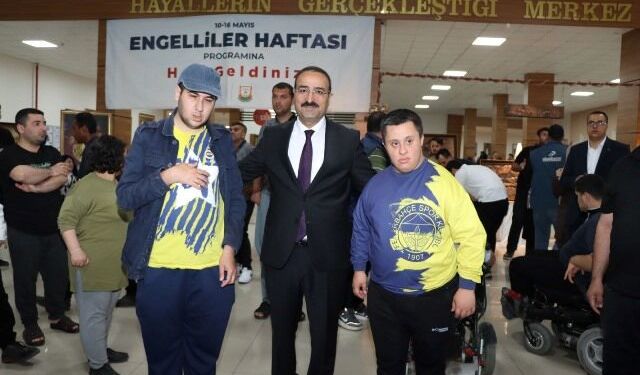 ENGELLİLER HAFTASI COŞKUYLA KUTLANDI