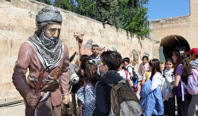 MİNİKLER KENT MÜZESİ’NDE TARİH VE SANATLA BULUŞTU