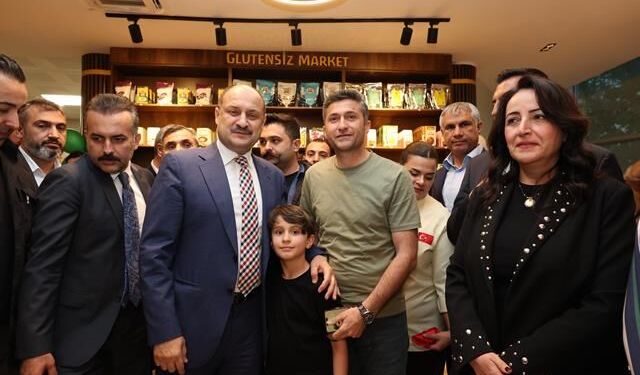 BAŞKAN GÜLPINAR: “HİÇBİR VATANDAŞIMIZIN KENDİSİNİ YALNIZ HİSSETMESİNİ İSTEMİYORUZ”