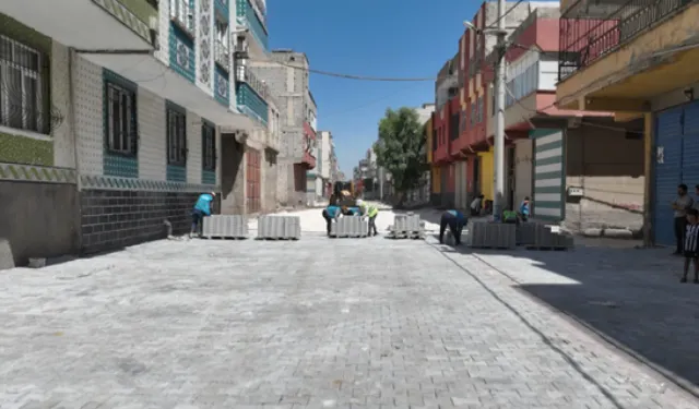 Eyyübiye’de Yol Seferberliği Hız Kesmeden Sürüyor: Hedef Daha Konforlu Bir İlçe