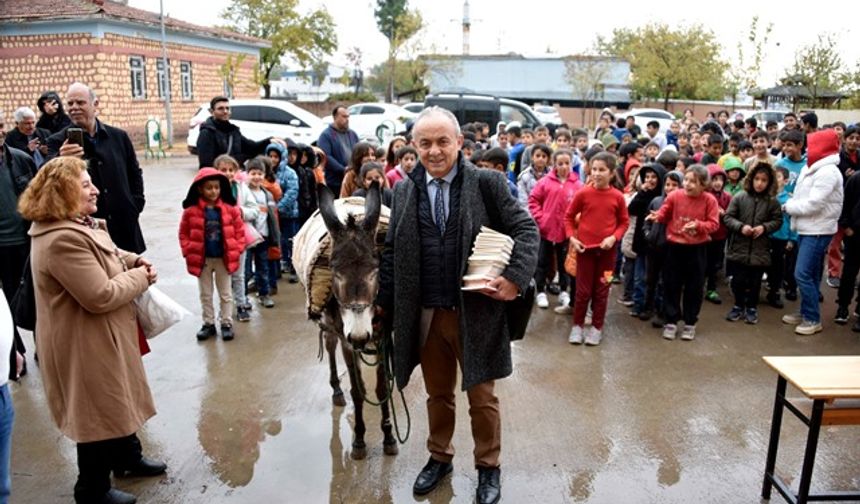 Eşekle Gelen Dostoyevski, Yazar Ersin Bilge Öğrencilerle Buluştu