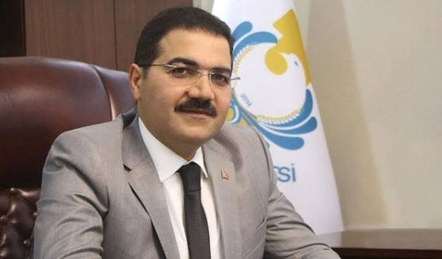 Başkan Canpolat "tüm dünyaya sevgi ve barışın tesis edilmesine vesile olmasını niyaz ediyorum"