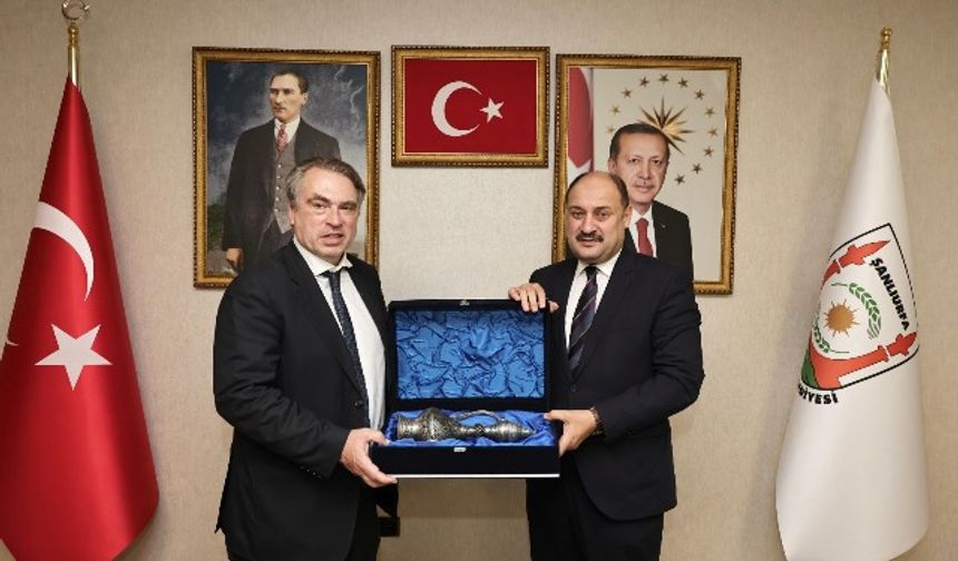 BAŞKAN GÜLPINAR: “ŞANLIURFA, DÜNYA TARİHİNE DAMGA VURACAK BİR ŞEHİR”