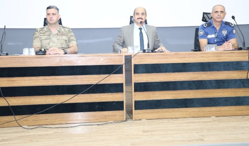 Kaymakam Altınöz Akçakale'de Muhtarlarla Buluştu