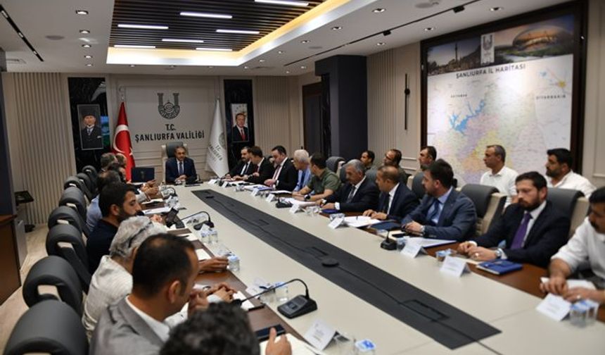 SAHİPSİZ HAYVANLARA İLİŞKİN ÇALIŞMALAR ÇOK YÖNLÜ ELE ALINDI
