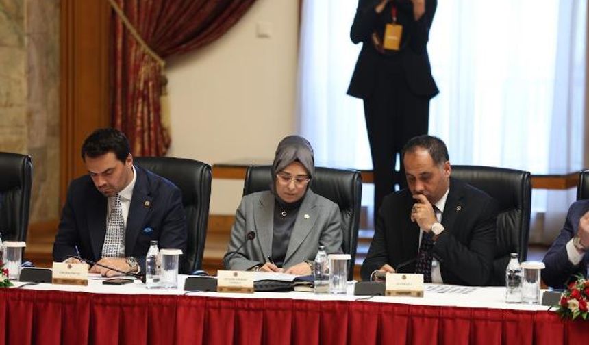 Yazmacı "Milli Dayanışma, Kardeşlik ve Demokrasi Komisyonumuzun ilk toplantısını gerçekleştirdik"
